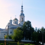 Церковь в центре города
